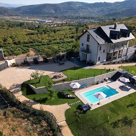 Boutique Finca Esencial Villafranca Del Bierzo Bagian luar foto