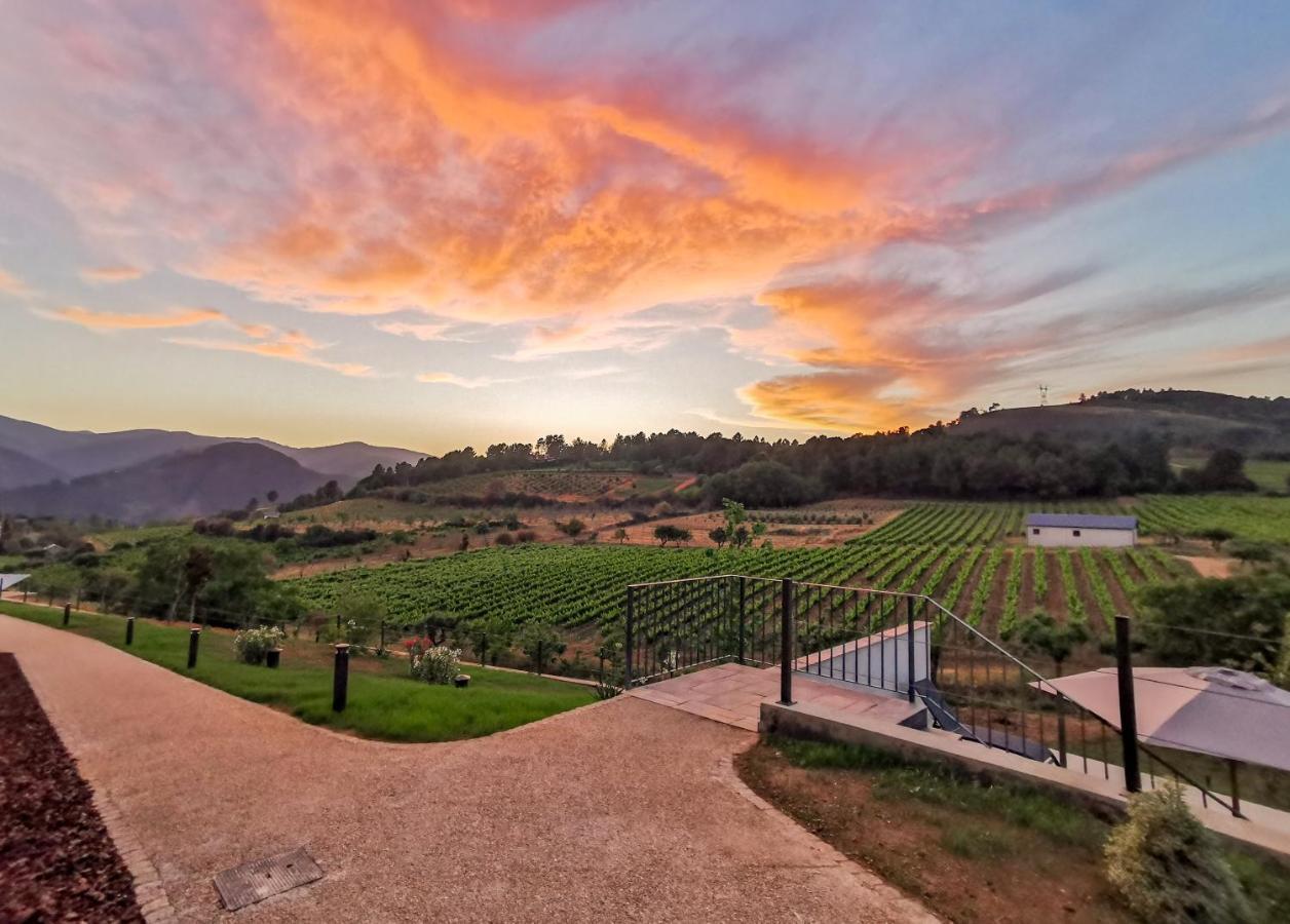 Boutique Finca Esencial Villafranca Del Bierzo Bagian luar foto
