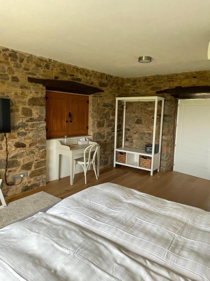 Boutique Finca Esencial Villafranca Del Bierzo Bagian luar foto