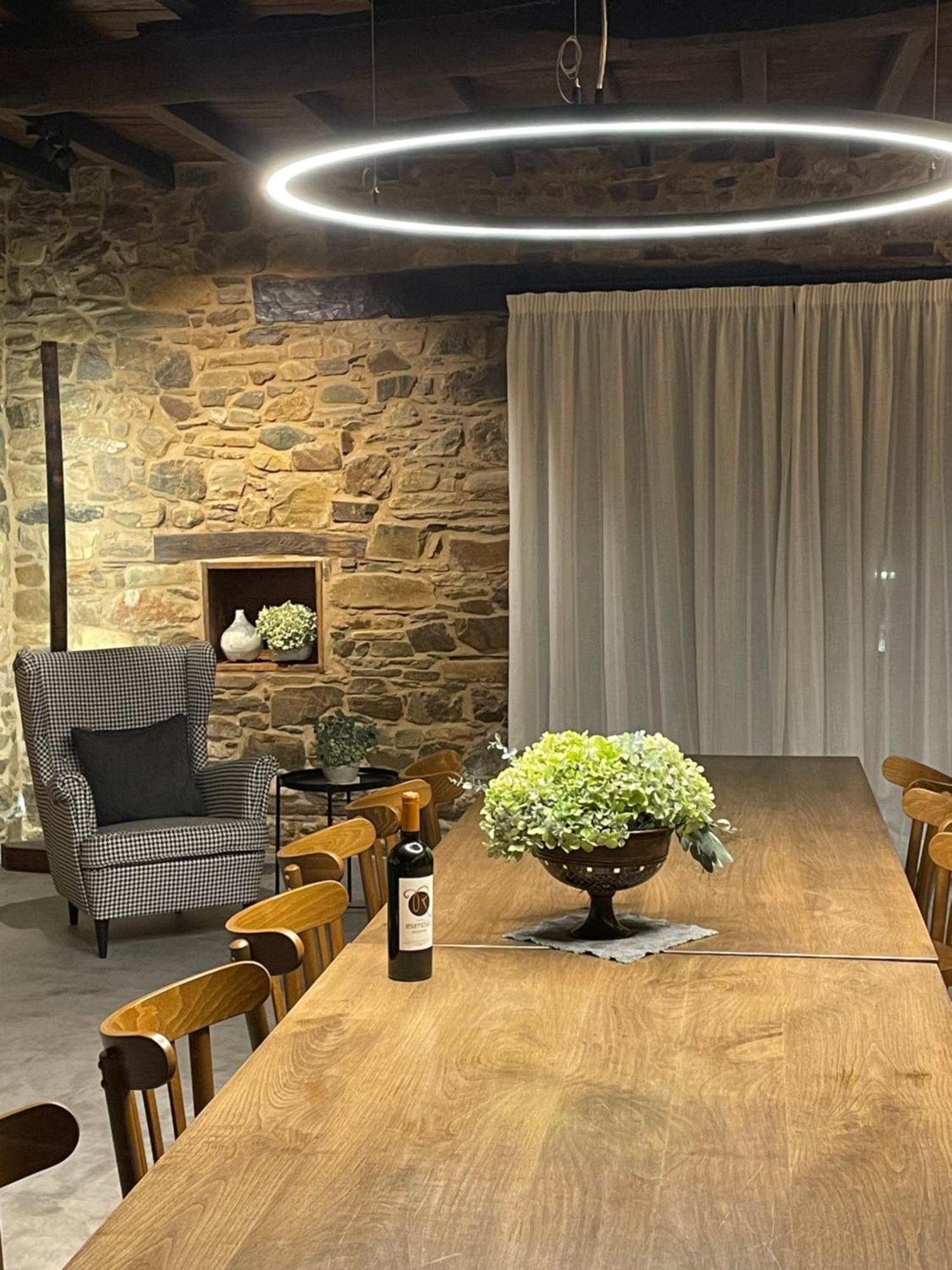 Boutique Finca Esencial Villafranca Del Bierzo Bagian luar foto
